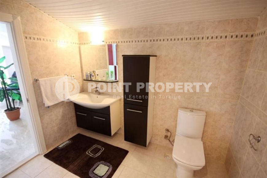 Пентхаус с тремя спальнями, 230м², с видом на Аланийскую крепость в центре района Тосмур, Алания-id-1640-фото-29