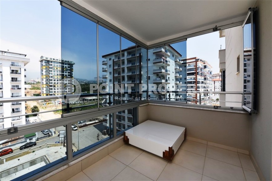 Трехкомнатная квартира в добротном доме в Махмутларе-id-8196-фото-11