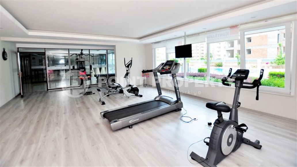 Трехкомнатная квартира в добротном доме в Махмутларе-id-8196-фото-17