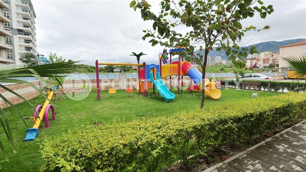 Трехкомнатная квартира в добротном доме в Махмутларе-id-8196-фото-20