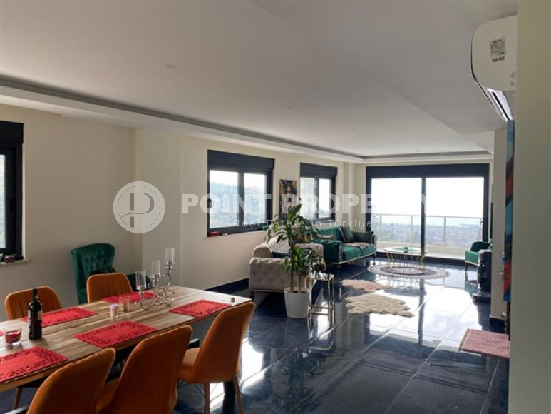 Фешенебельный дуплекс с тремя спалоьнями,225м², с потрясающими видами в районе Алании Тепе-id-1642-фото-7