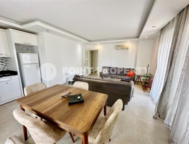 Large bright apartment in a complex with a swimming pool-id-8208-photo-3