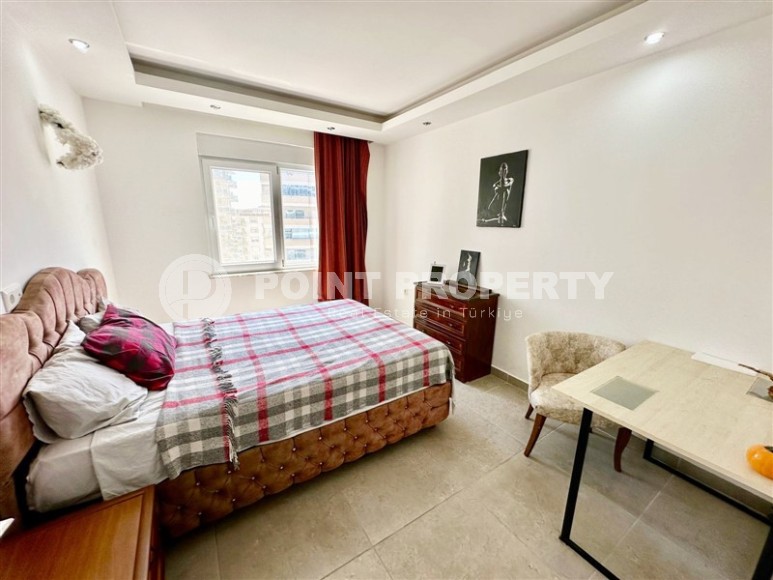 Large bright apartment in a complex with a swimming pool-id-8208-photo-6