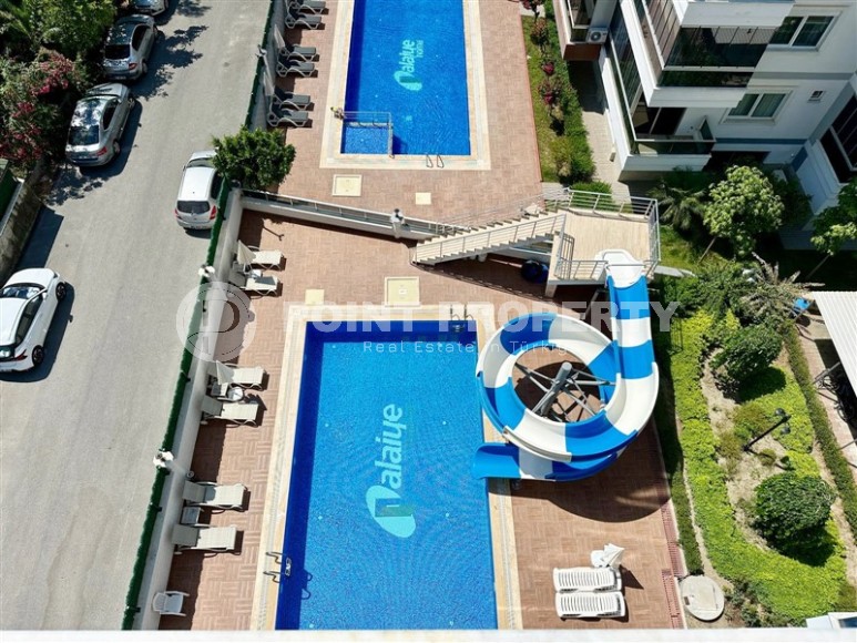 Large bright apartment in a complex with a swimming pool-id-8208-photo-20