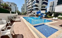 Large bright apartment in a complex with a swimming pool-id-8208-photo-21
