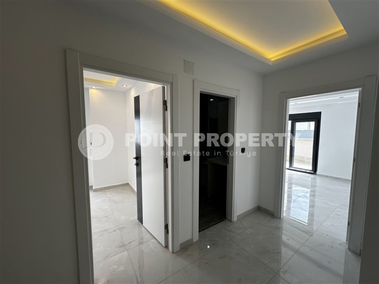 Apartments in a building at the final stage of construction.-id-3579-photo-12