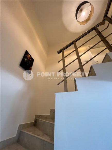 Фешенебельный дуплекс с тремя спалоьнями,225м², с потрясающими видами в районе Алании Тепе-id-1642-фото-16