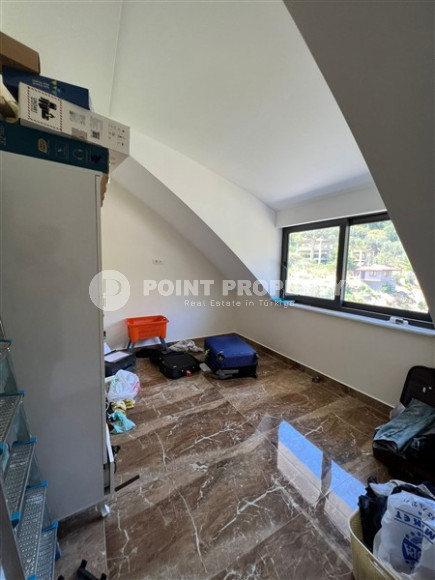 Фешенебельный дуплекс с тремя спалоьнями,225м², с потрясающими видами в районе Алании Тепе-id-1642-фото-22