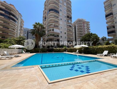 Apartment in a building with a swimming pool and parking-id-8213-photo-1