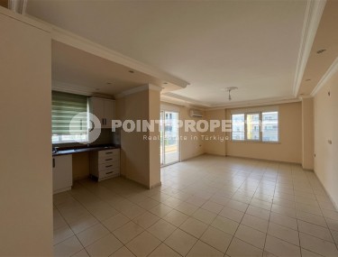 Apartment in a building with a swimming pool and parking-id-8213-photo-5