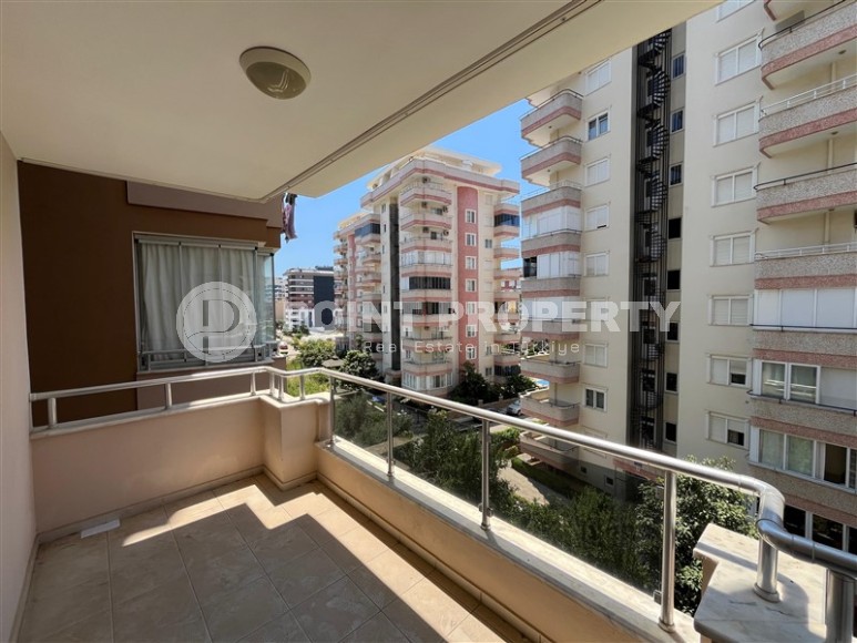 Apartment in a building with a swimming pool and parking-id-8213-photo-14