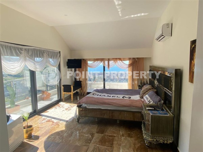 Фешенебельный дуплекс с тремя спалоьнями,225м², с потрясающими видами в районе Алании Тепе-id-1642-фото-31