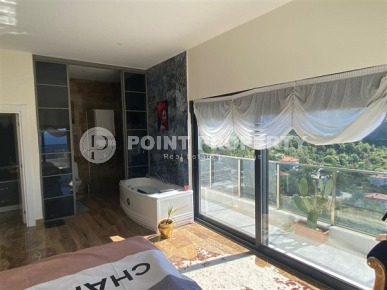 Фешенебельный дуплекс с тремя спалоьнями,225м², с потрясающими видами в районе Алании Тепе-id-1642-фото-32