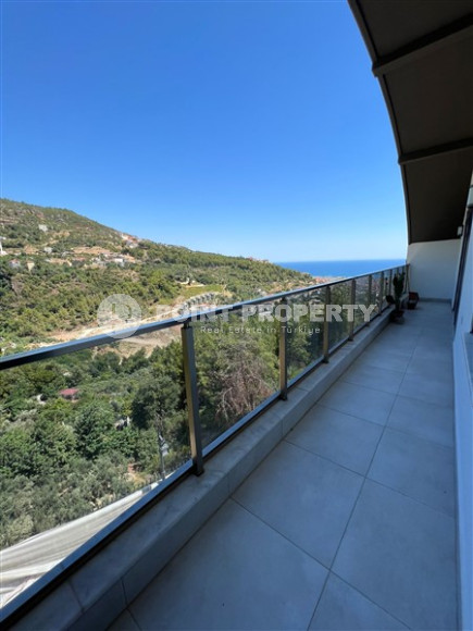 Фешенебельный дуплекс с тремя спалоьнями,225м², с потрясающими видами в районе Алании Тепе-id-1642-фото-37