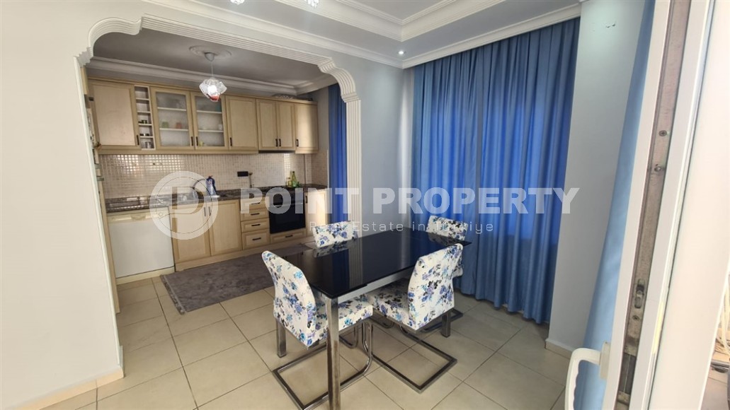 Spacious apartment near the sea in Mahmutlar-id-8225-photo-4