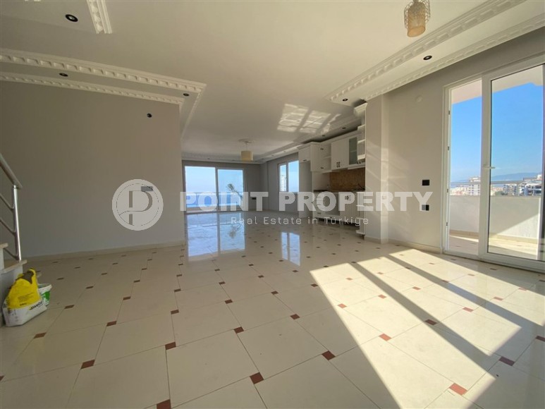 Duplex apartment in Mahmutlar with stunning panoramic views.-id-8226-photo-4
