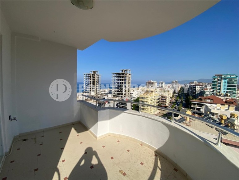 Duplex apartment in Mahmutlar with stunning panoramic views.-id-8226-photo-17