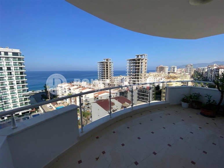 Duplex apartment in Mahmutlar with stunning panoramic views.-id-8226-photo-18