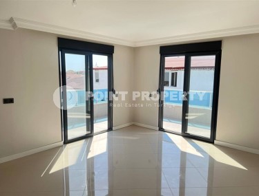 Светлая двухуровневая квартира в районе Нижняя Оба-id-8228-фото-3