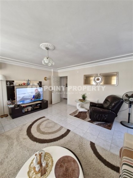 Spacious apartment within walking distance from the beach.-id-8231-photo-2