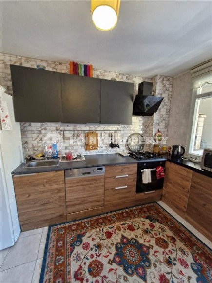 Spacious apartment within walking distance from the beach.-id-8231-photo-6