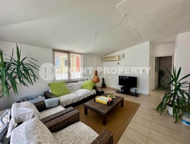 Spacious duplex with a terrace in the very center of Alanya!-id-8236-photo-4