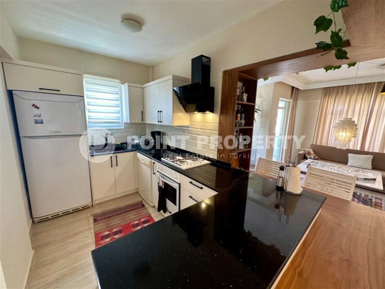 Spacious duplex with a terrace in the very center of Alanya!-id-8236-photo-7