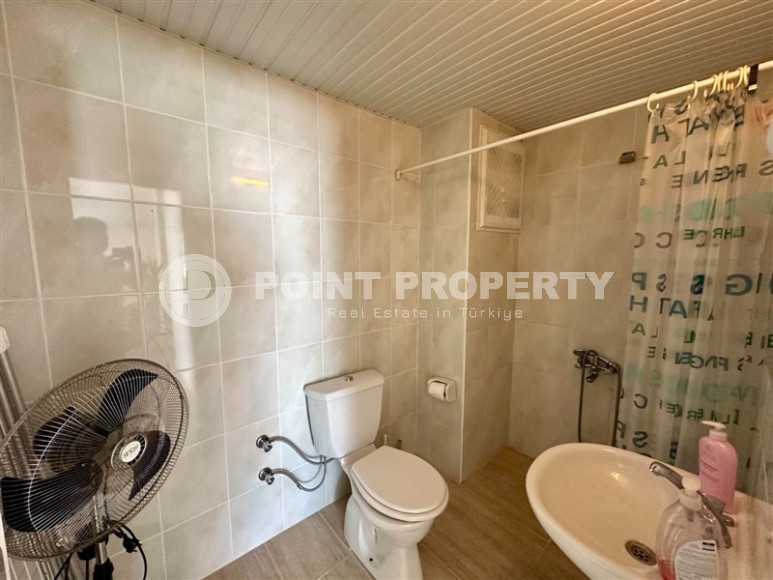 Spacious duplex with a terrace in the very center of Alanya!-id-8236-photo-13