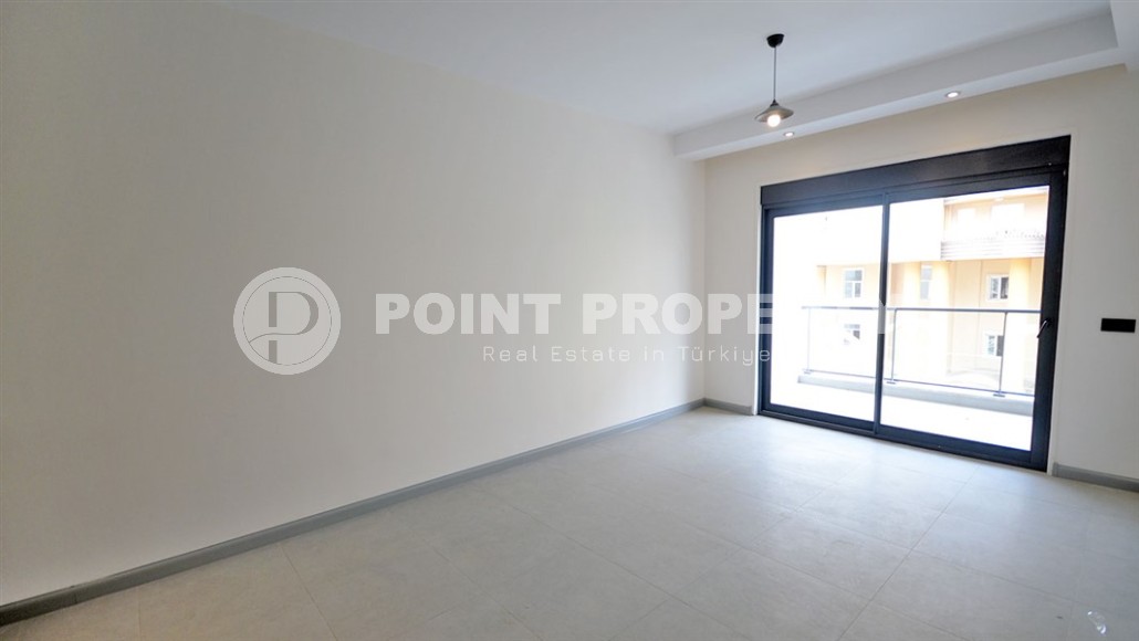 Stunning apartment close to the sea in the center of Alanya!-id-8238-photo-4