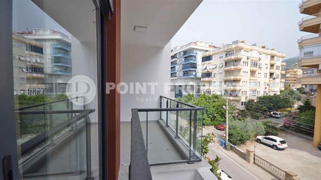 Stunning apartment close to the sea in the center of Alanya!-id-8238-photo-7