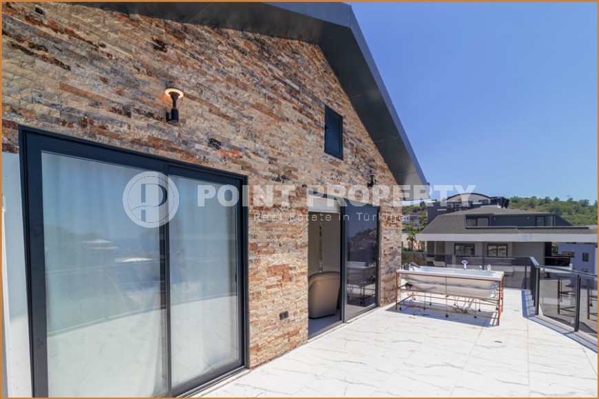 Роскошная вилла-дуплекс с террасой в живописном районе Каргыджак!-id-8239-фото-13