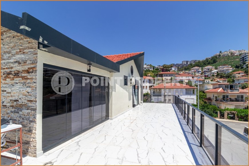 Роскошная вилла-дуплекс с террасой в живописном районе Каргыджак!-id-8239-фото-14