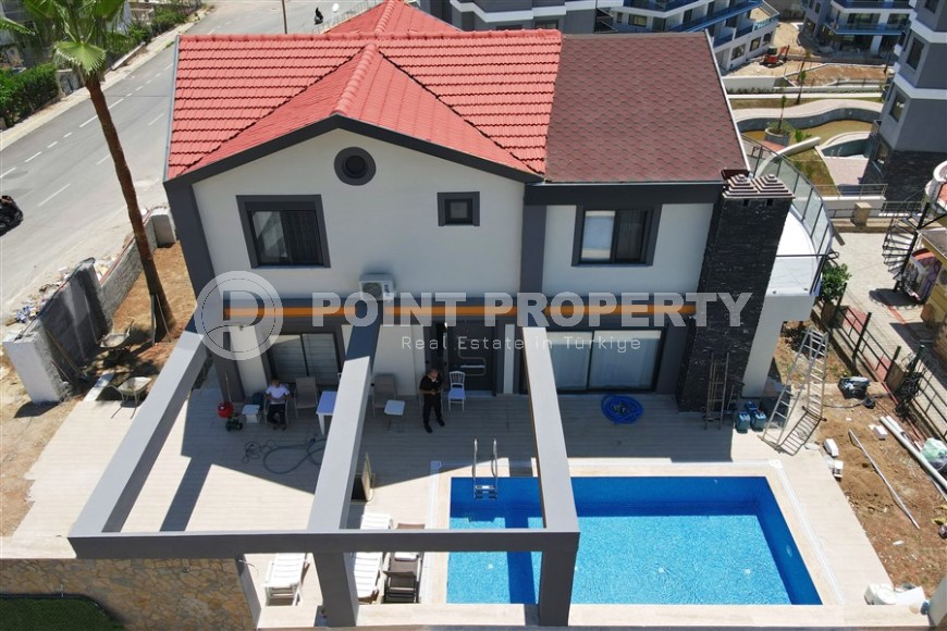 Роскошная вилла-дуплекс с террасой в живописном районе Каргыджак!-id-8239-фото-20