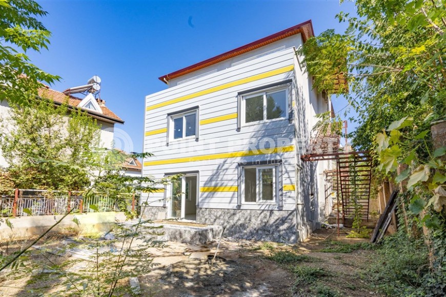 Private house with 5 apartments, 7+5, 440m², in the Kestel area, Alanya, 250m from the sea-id-2202-photo-27