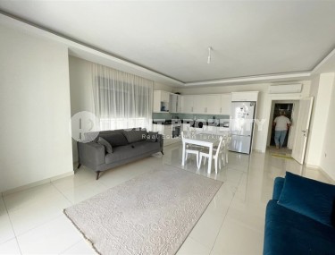 Квартира большой площади с красивым видом на горы.-id-8245-фото-2