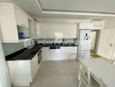 Квартира большой площади с красивым видом на горы.-id-8245-фото-3