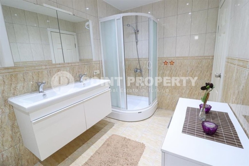 Шикарный дуплекс с садом недалеко от моря в Конаклы!-id-8247-фото-9