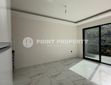 Spacious one-bedroom apartment in a new complex in Gazipasa-id-8253-photo-5