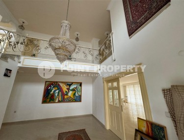 Luxurious three-storey villa in the picturesque Oba - Karakojali area-id-8258-photo-2