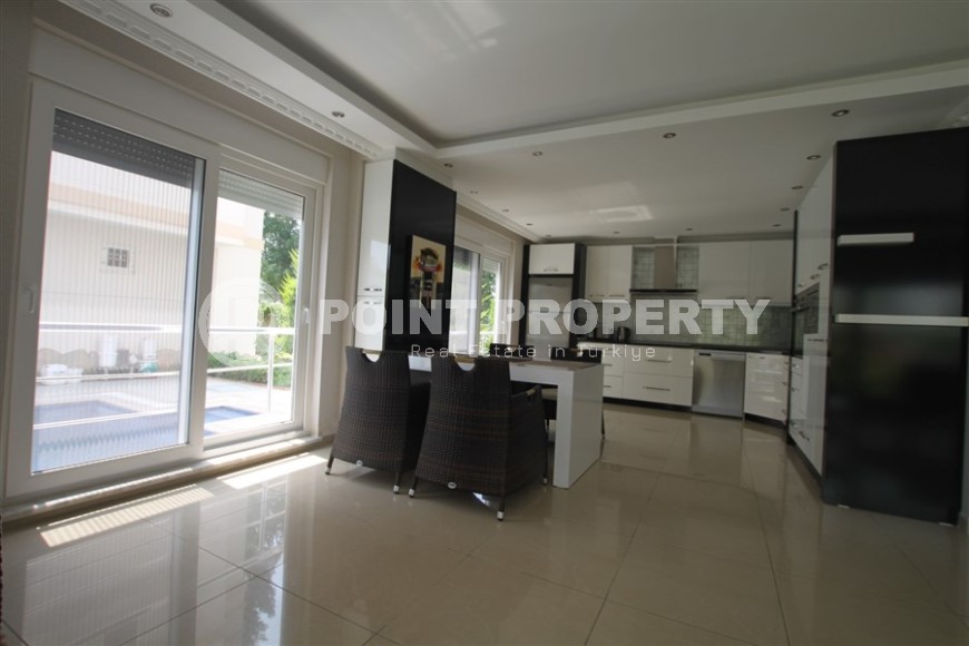 Stunning villa with attic in Kestel-id-8267-photo-3