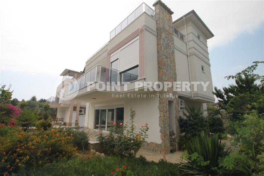 Stunning villa with attic in Kestel-id-8267-photo-21