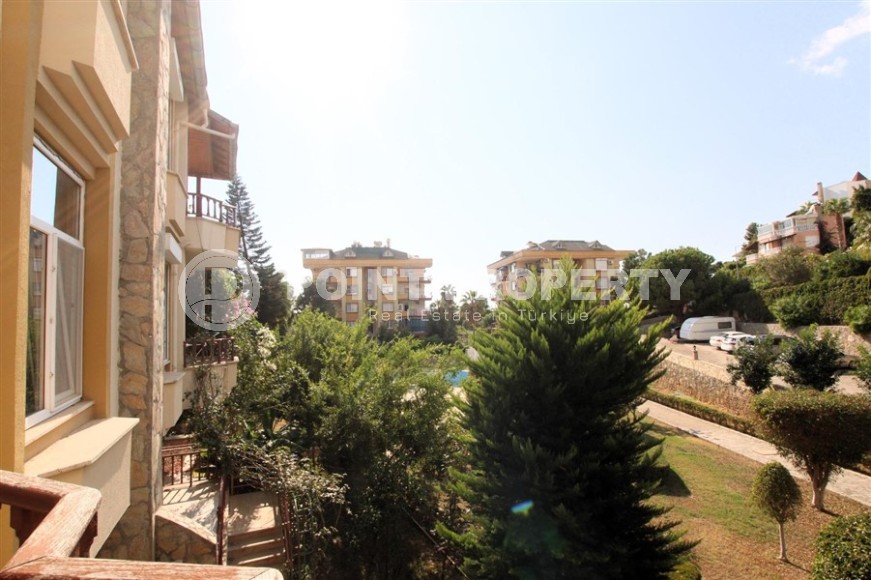 Комфортабельная вилла-близнец с садовым участком, в Кестеле-id-8269-фото-16