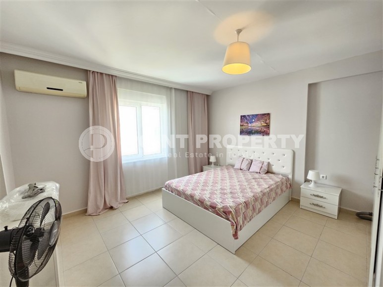 Spacious apartment 70 sq.m. near the sea in Mahmutlar-id-8273-photo-3