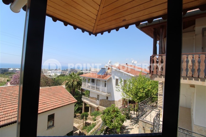 Panoramic twin villa in Kargicak area!-id-8276-photo-16