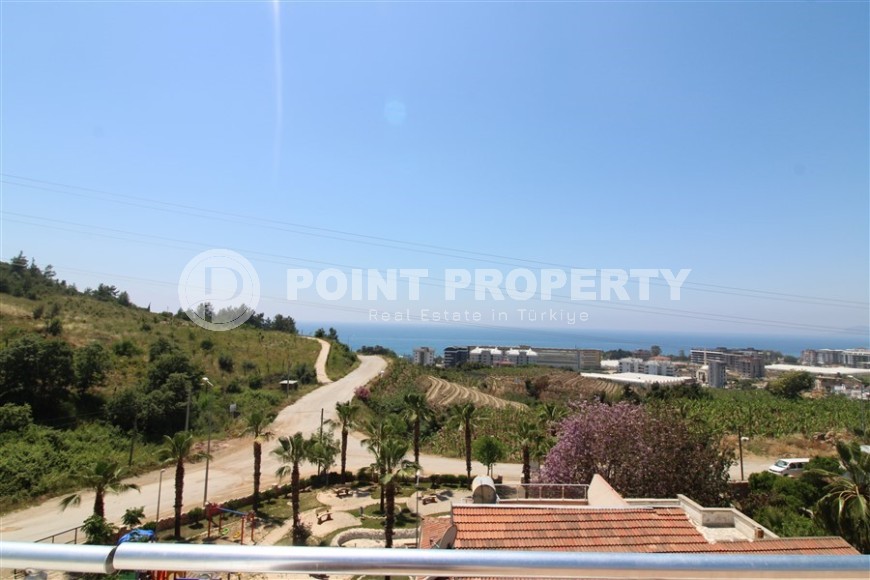 Panoramic twin villa in Kargicak area!-id-8276-photo-24