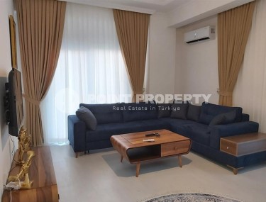 Apartment in Alanya, Mahmutlar. Furniture and appliances in price-id-8278-photo-1