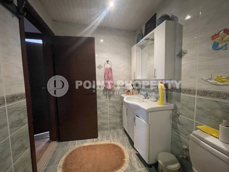 Inexpensive apartment with two bedrooms in Mahmutlar-id-8282-photo-11