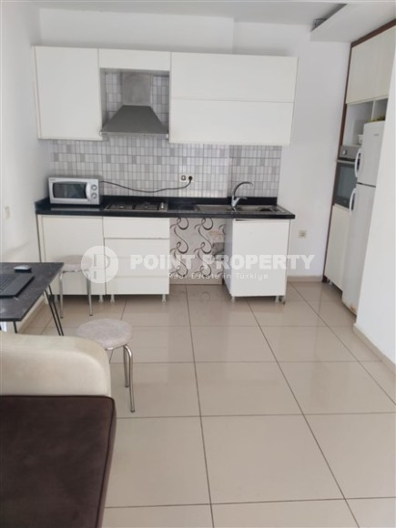 Недорогая квартира в 200 метрах от моря в районе Кестель-id-8285-фото-2