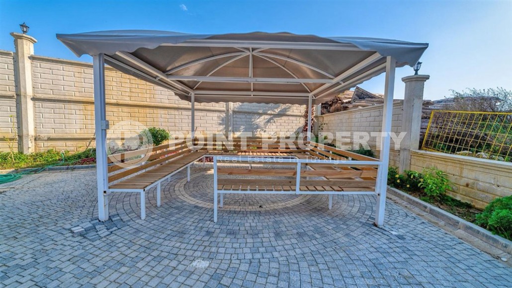 Penthouse in Avsallar with three bedrooms at a competitive price-id-8296-photo-19