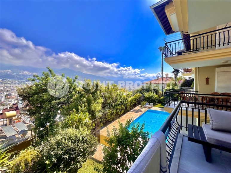 Spacious duplex in the historical center of Alanya - Kale-id-8302-photo-11